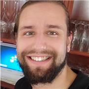 Estudiante de ingeniería aeroespacial imparte clases de matemáticas